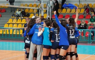 neanides-ermis- akadhmia patra volley