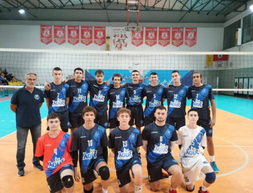 Τρίποντο στην πρεμιέρα για τους εφήβους