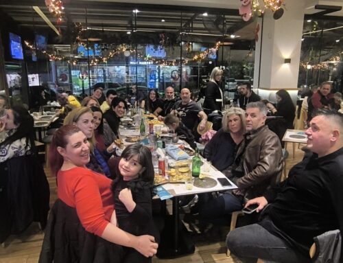 Το τμήμα ενηλίκων στο ΟΛΑ ΨΗΝΟΝΤΑΙ